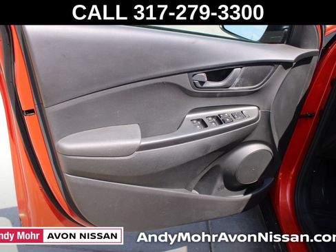 Used 2020 Hyundai Kona SEL FWD image 18