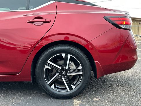 Used 2024 Nissan Sentra SV image 26