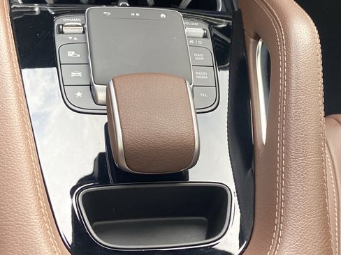 Certified 2024 Mercedes-Benz GLE 350 4MATIC image 35