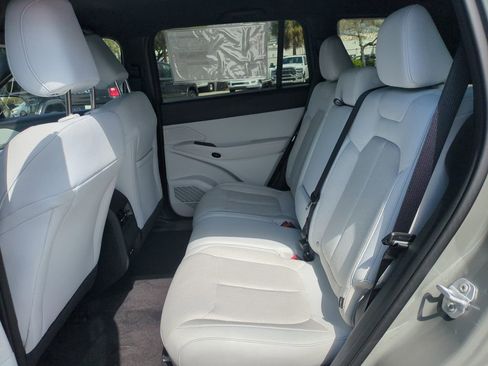 New 2026 Jeep Cherokee Laredo image 14