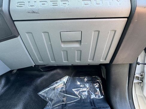 Used 2014 Ford F250 XL w/ Power Equipment Group AWD/4WD image 37