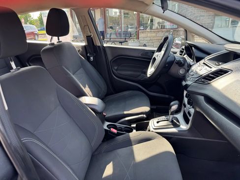 Used 2019 Ford Fiesta SE FWD image 32