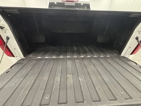 Used 2023 Chevrolet Silverado 1500 LTZ AWD/4WD image 13