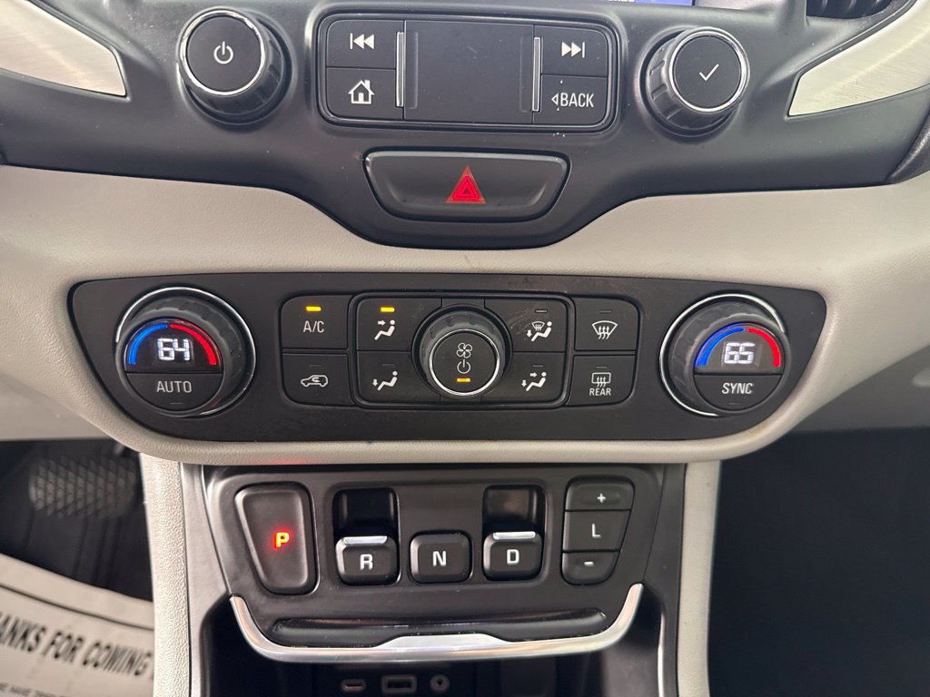 Used 2019 GMC Terrain SLT w/ Preferred Package AWD/4WD image 22