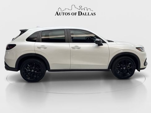Used 2023 Honda HR-V Sport image 10