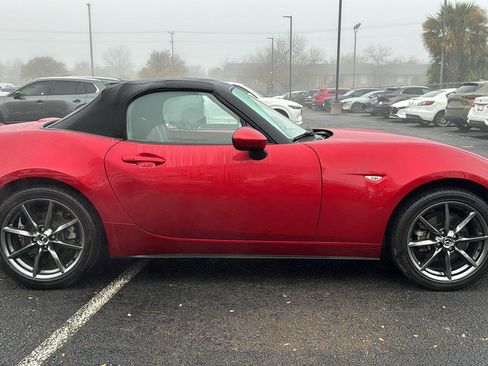 Used 2016 MAZDA MX-5 Miata Grand Touring image 9