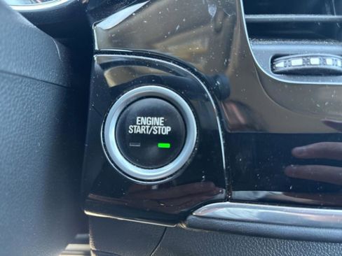 Used 2020 Buick Encore Preferred w/ Safety Package FWD image 19