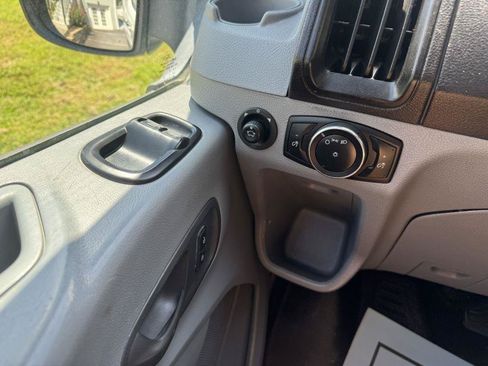 Used 2016 Ford Transit 350 148 Medium Roof RWD image 8