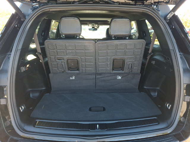 Used 2024 Jeep Grand Cherokee L Altitude AWD/4WD image 27