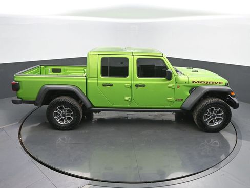 Used 2025 Jeep Gladiator Mojave w/ Safety Group image 43