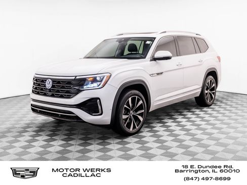 Used 2024 Volkswagen Atlas SEL Premium R-Line AWD/4WD image 1