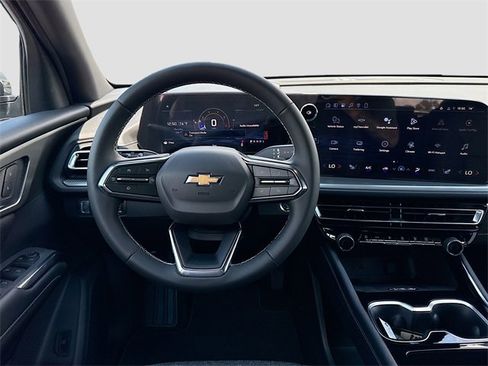 New 2026 Chevrolet Traverse LT w/ LPO, Floor Liner Package image 25