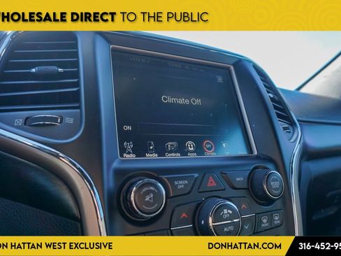 Used 2014 Jeep Grand Cherokee Laredo w/ 18" Wheel & 8.4" Radio Group image 8