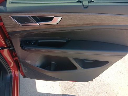 Used 2024 Volkswagen Atlas SEL Premium R-Line image 28