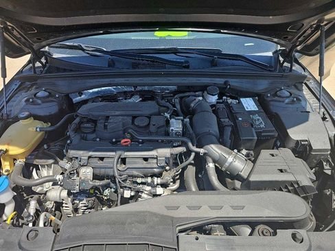 Used 2023 Kia K5 LXS image 32