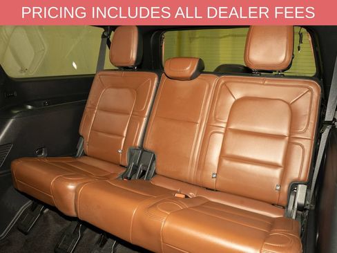 Used 2023 Lincoln Navigator L Reserve AWD/4WD image 7