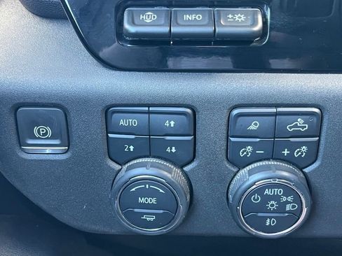 Used 2024 Chevrolet Silverado 3500 High Country w/ High Country Premium Package AWD/4WD image 14