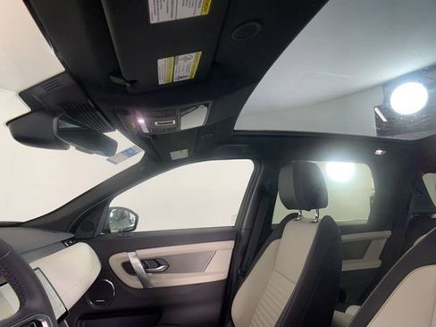 Certified 2024 Land Rover Discovery Sport Dynamic SE image 13