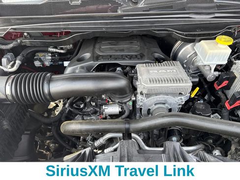 Used 2019 RAM 1500 Laramie AWD/4WD image 34