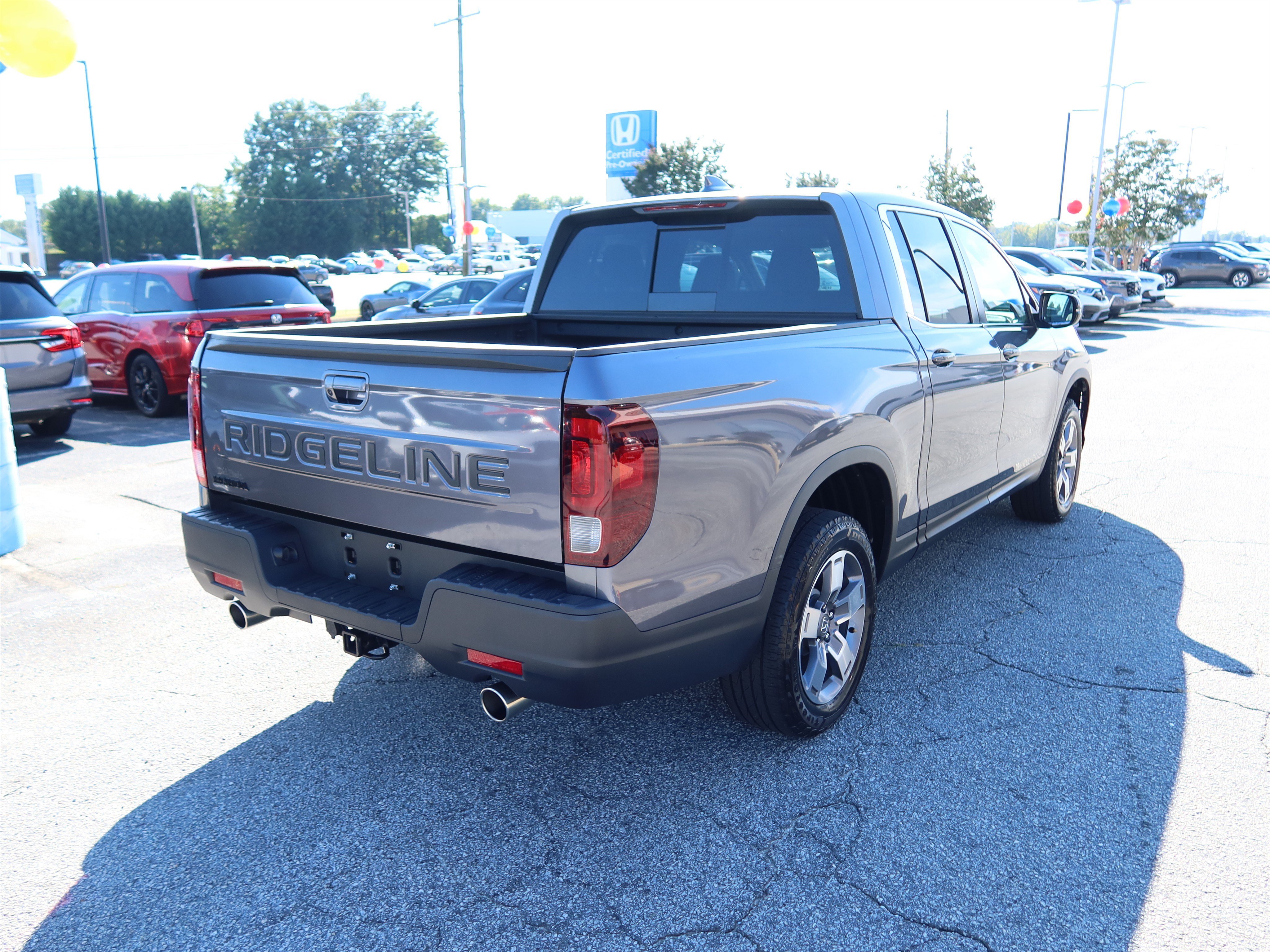Certified 2025 Honda Ridgeline RTL image 4