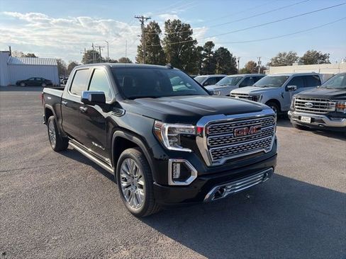 Used 2021 GMC Sierra 1500 Denali w/ Denali Ultimate Package image 8