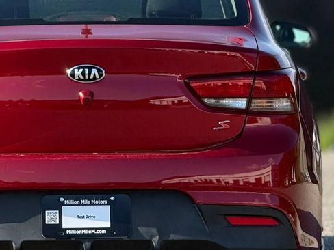 Used 2020 Kia Rio S FWD image 14