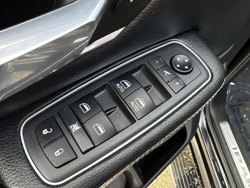 Used 2021 RAM 1500 Laramie w/ Sport Appearance Package image 23