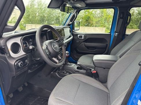 Used 2024 Jeep Wrangler Sport S image 20