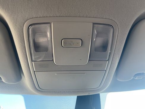 Used 2023 Kia Soul LX w/ LX Technology Package image 15