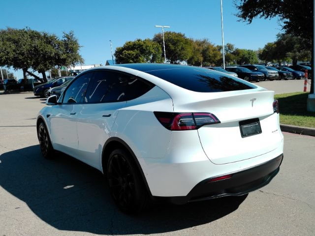 Used 2021 Tesla Model Y Long Range AWD/4WD image 9