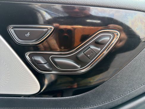 Used 2025 Lincoln Aviator Reserve w/ Equipment Group 201A AWD/4WD image 9