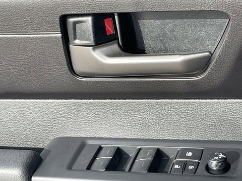 New 2026 Toyota Tundra SR5 AWD/4WD image 16