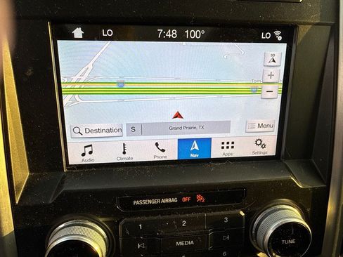 Used 2018 Ford F150 Platinum w/ Equipment Group 701A Luxury RWD image 25