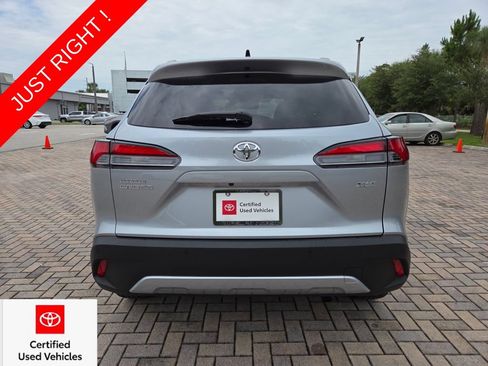 Certified 2025 Toyota Corolla Cross XLE w/ Convenience Package FWD image 10