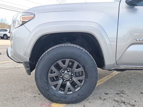 Used 2023 Toyota Tacoma SR5 image 7