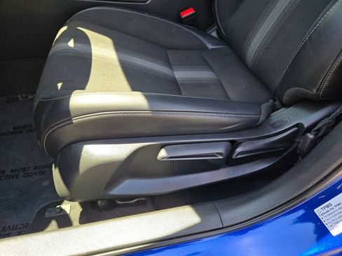 Used 2022 Honda Civic Sport image 14