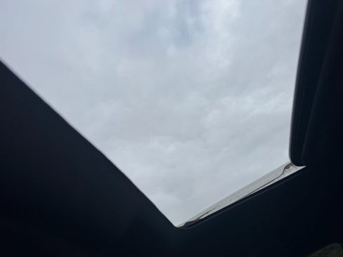 Used 2023 Nissan Armada Platinum w/ Captain's Chairs Package image 10