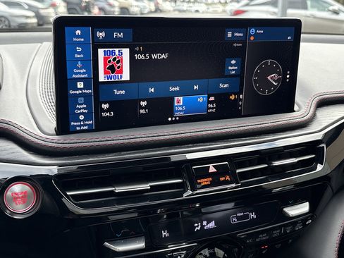 Used 2025 Acura MDX Type S image 23