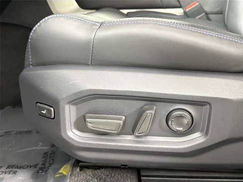 Certified 2026 Toyota Sequoia Platinum AWD/4WD image 31