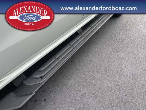 Used 2024 Ford Ranger XLT w/ Technology Package image 11