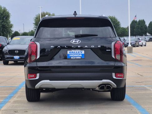 Used 2021 Hyundai Palisade SEL w/ Premium Package AWD/4WD image 7