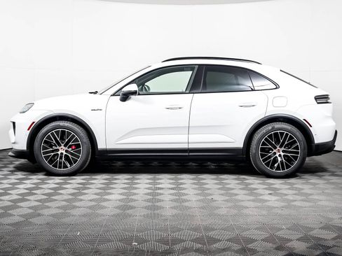 Certified 2025 Porsche Macan 4S Electric w/ Premium Package AWD/4WD image 2