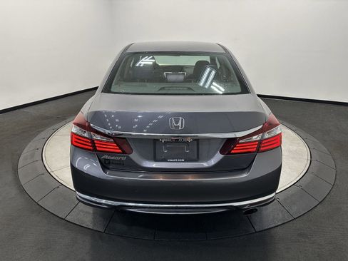 Used 2016 Honda Accord LX image 5