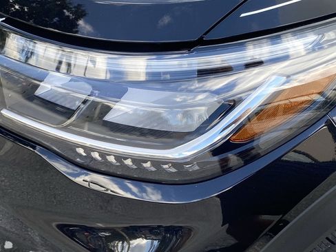 New 2026 Ford Explorer Active w/ Active Comfort Package RWD image 7