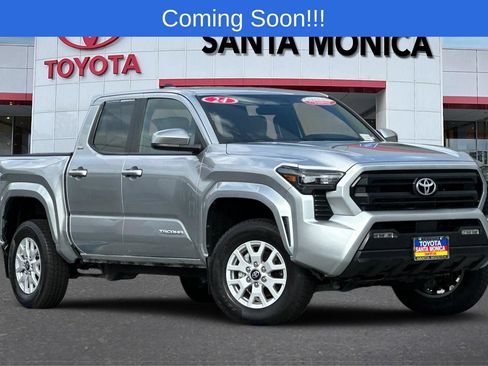 Used 2024 Toyota Tacoma SR5 AWD/4WD image 1