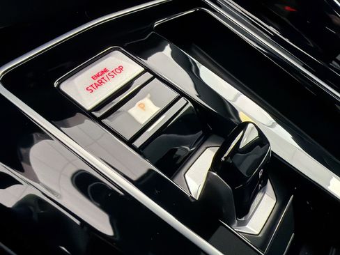 New 2026 Volkswagen GTI SE FWD image 27