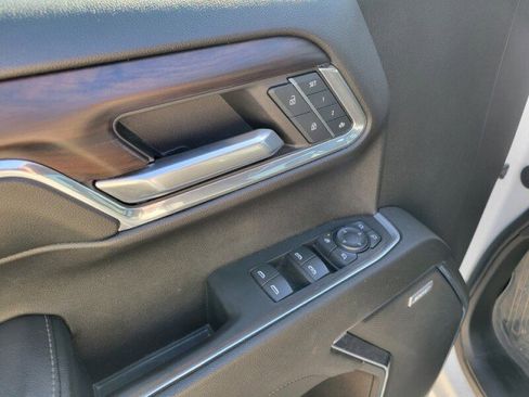 Used 2024 GMC Sierra 1500 SLT w/ SLT Premium Plus Package image 12