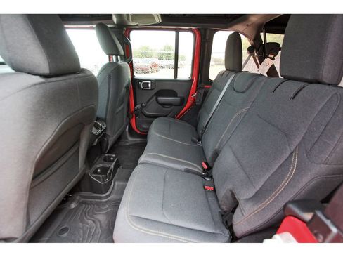 Used 2024 Jeep Wrangler Unlimited Sport AWD/4WD image 14