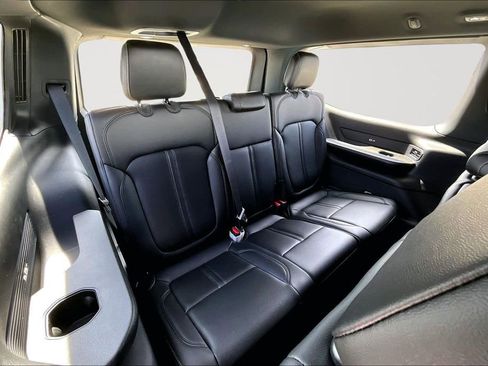 New 2026 Jeep Grand Wagoneer 2WD w/ 8-Passenger Seating Package image 21