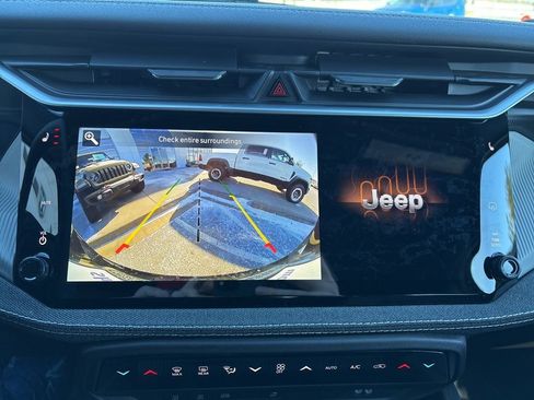 New 2026 Jeep Cherokee Laredo AWD/4WD image 61